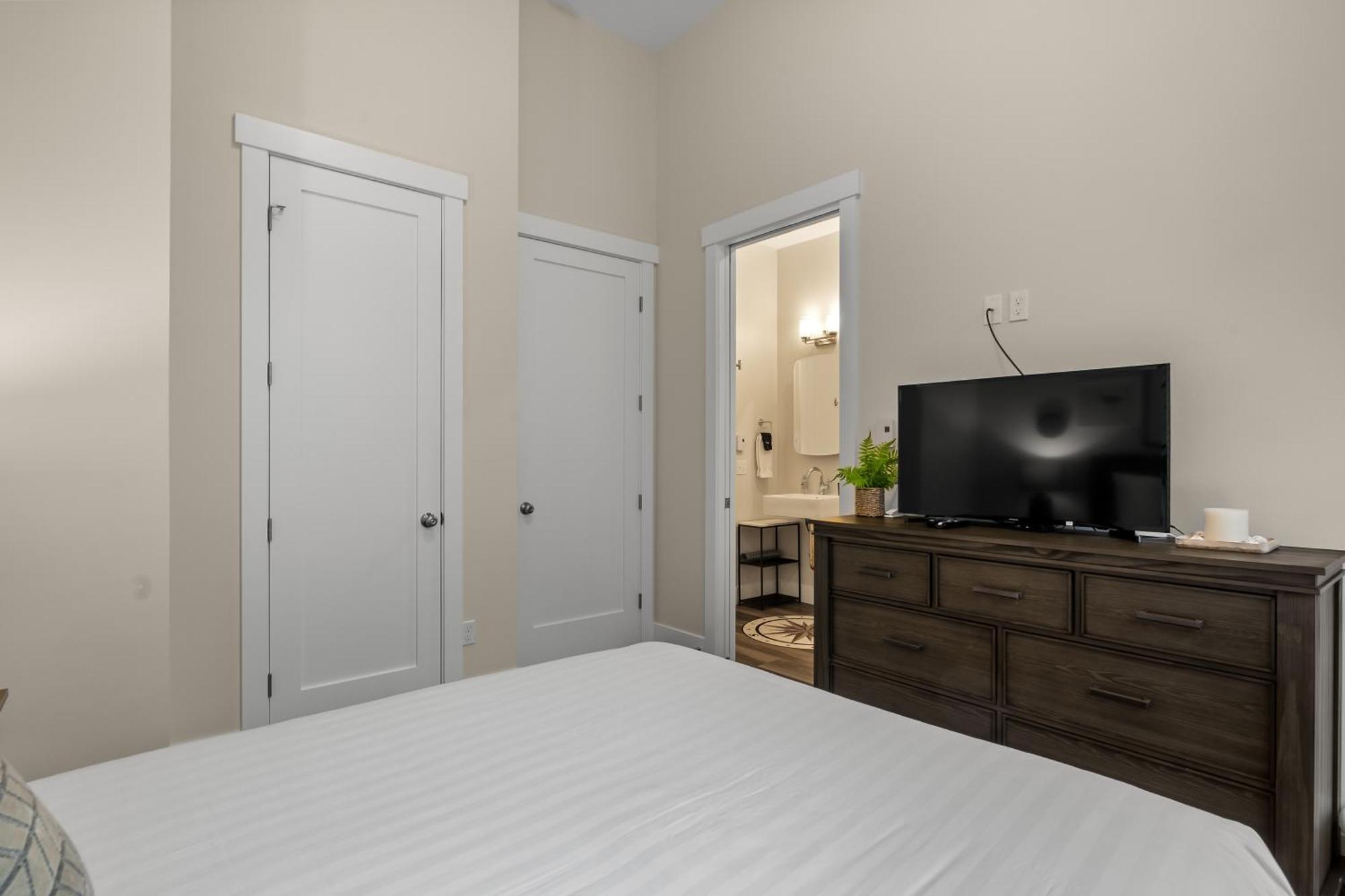 פסיפיק ביץ' Windjammer By Seabrook Hospitality מראה חיצוני תמונה
